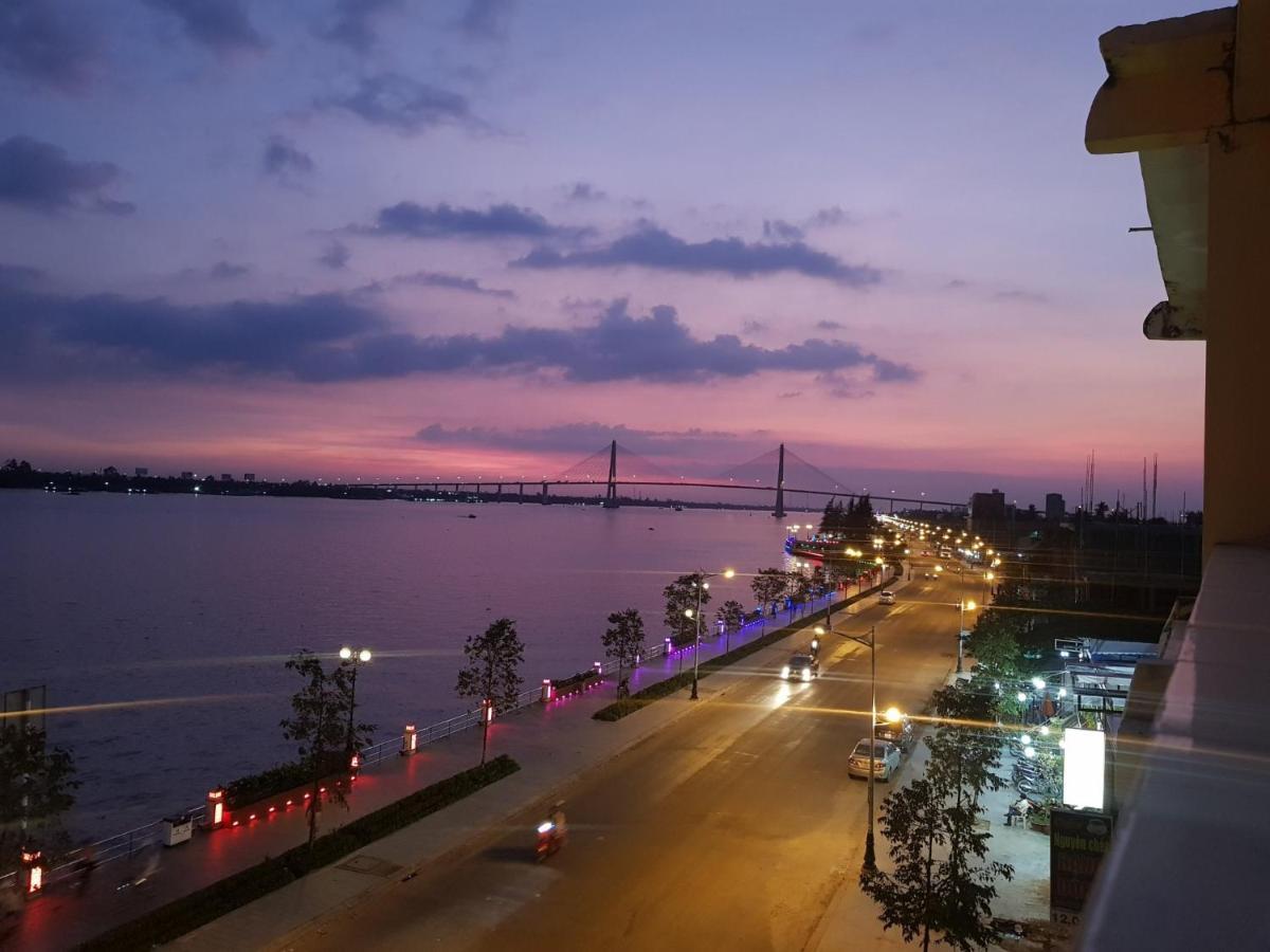 Khách sạn Rang Dong